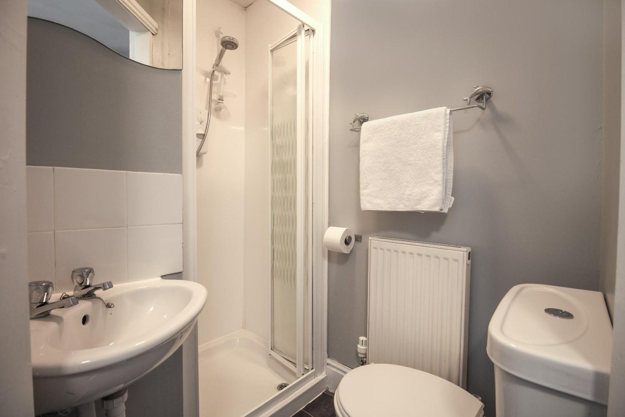 Oyo Hotel Clamart Сканторп Экстерьер фото